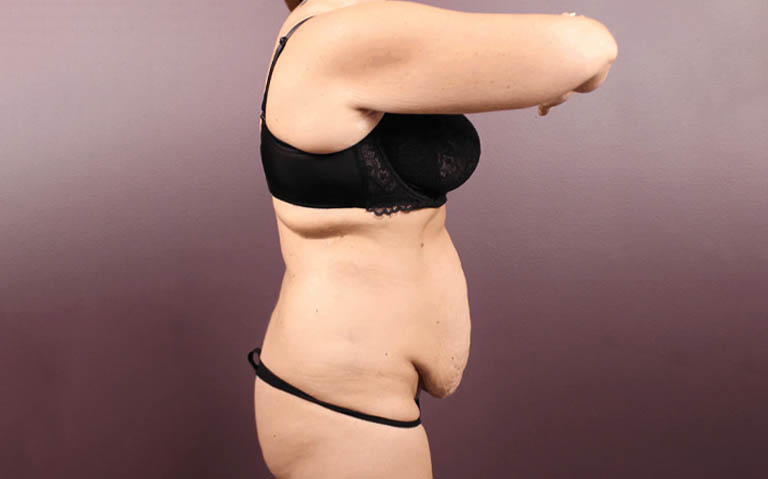 1_0012_imgi_138_Image-11-21-25-at-10.48-AM-1863×2048.webp copy 2